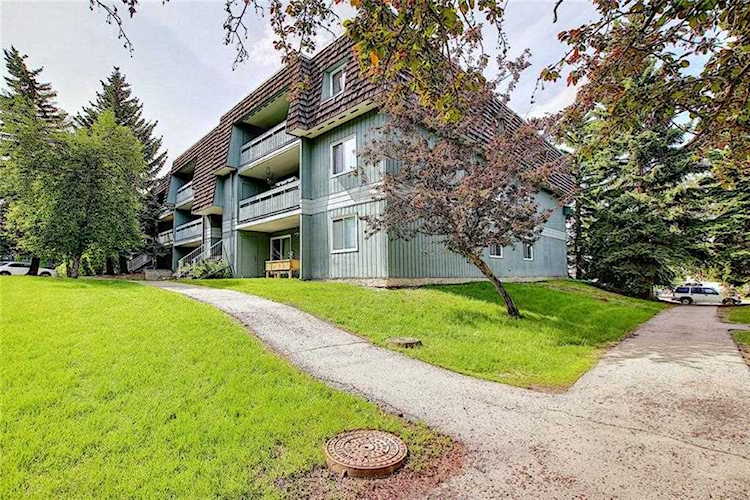 315 Southampton Dr SW #6112 Calgary, AB T2W 2T6