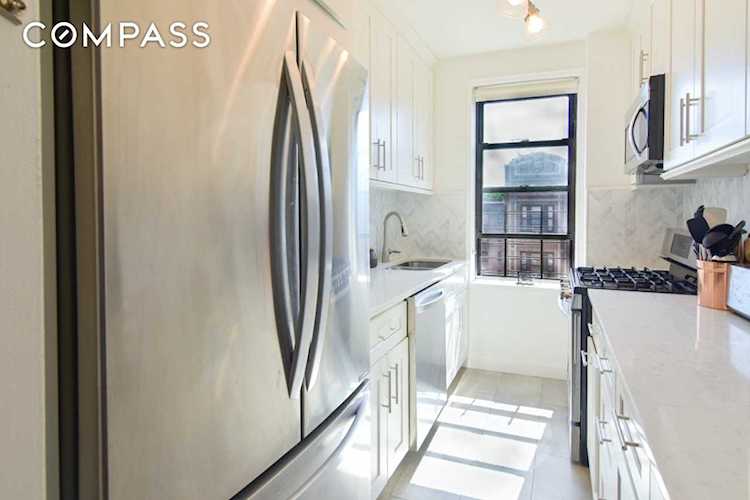 675 Academy St #5-E New York, NY 10034