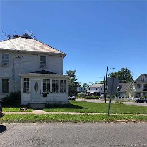 3 Goshen Street Hartford, CT 06106