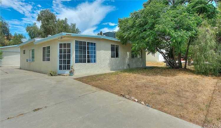 23931 Circle Drive Menifee, CA 92587