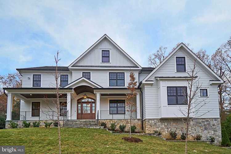 1736 Albemarle St, Mclean, VA 22101 MLS #VAFX1096526 - Mc Neir Manor Photo 1