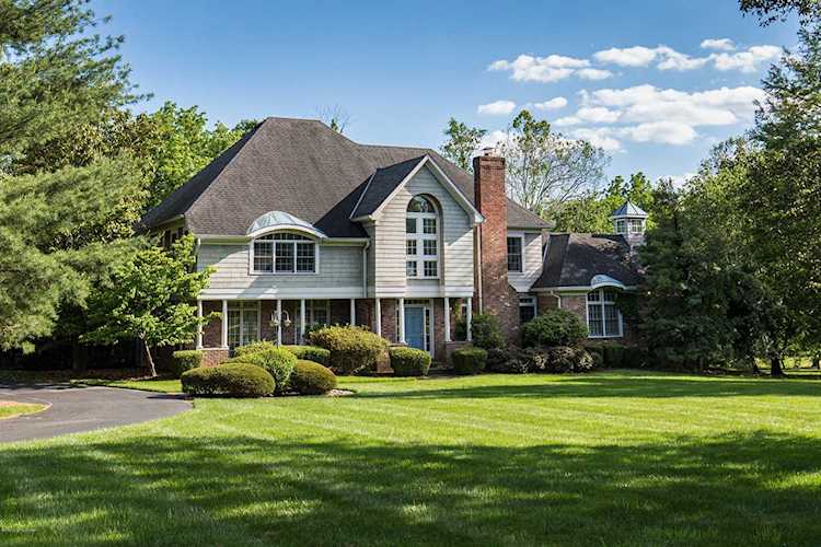 11304 Yandell Dr Louisville, KY 40223