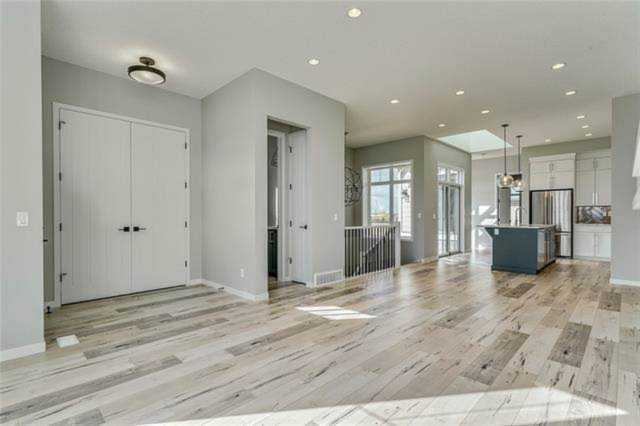 754 Mahogany Road SE Calgary, AB T3M 2Z5