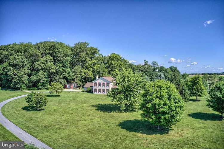2200 Blacks Schoolhouse Rd Taneytown, MD 21787
