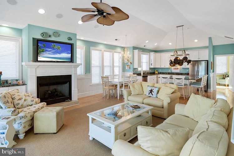 12 Brooklyn Ave Rehoboth Beach, DE 19971