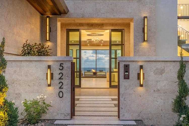 5220 Chelsea St La Jolla, CA 92037