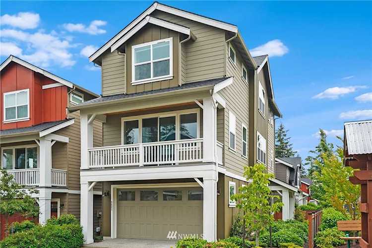 5603 217th Ct SW Mountlake Terrace, WA 98043