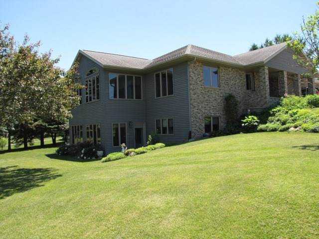 392 Fairway Dr Milton, WI 53563