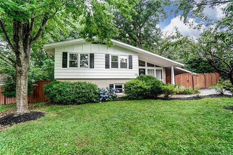 1746 Archdale Dr Charlotte, NC 28210