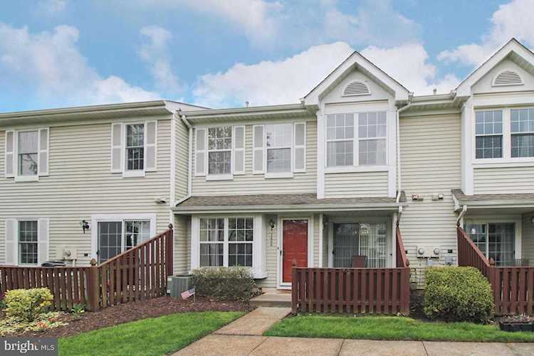 3606 Fenwick Ln Mount Laurel, NJ 08054
