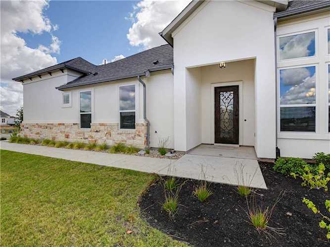 521 Faith Dr Liberty Hill, TX 77864