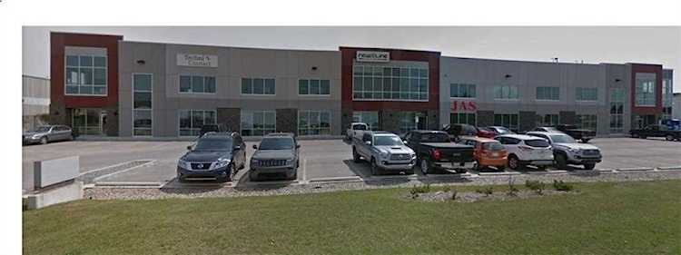 6120 44 St SE #1 Calgary, AB T2C 4L3