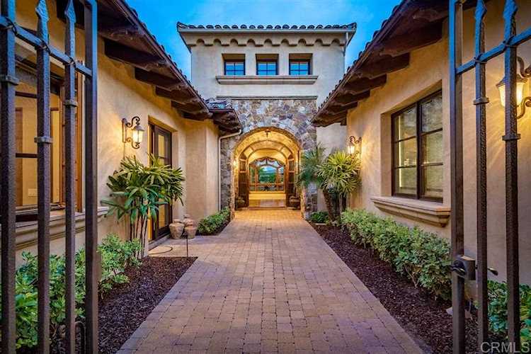 5111 Rancho Madera Bend San Diego, CA 92130