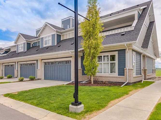 260 Silverado Plains Park SW Calgary, AB T2X 1Y9