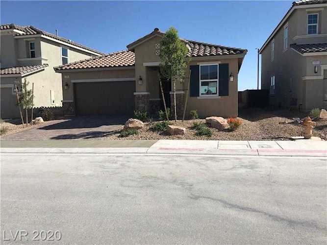 1707 Deep Valley Ave North Las Vegas, NV 89084