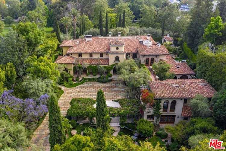 545 S Mapleton Drive Los Angeles, CA 90024
