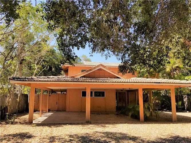 5207 Winding WAY Sarasota, FL 34242