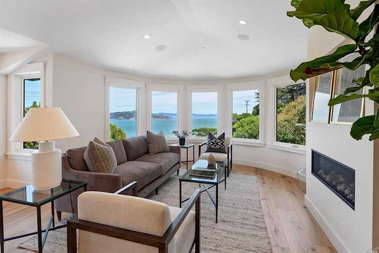 37 Crescent Avenue Sausalito, CA 94965