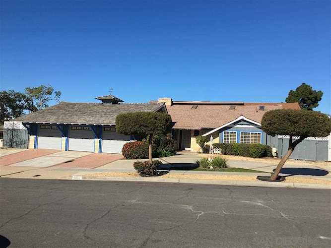 5622 Linfield Avenue San Diego, CA 92120