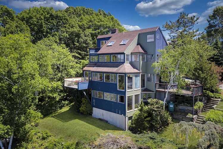 50 Pinecliff Drive Marblehead, MA 01945