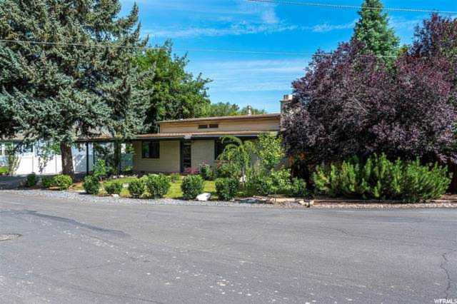 2197 E Arbor Ln Holladay, UT 84117