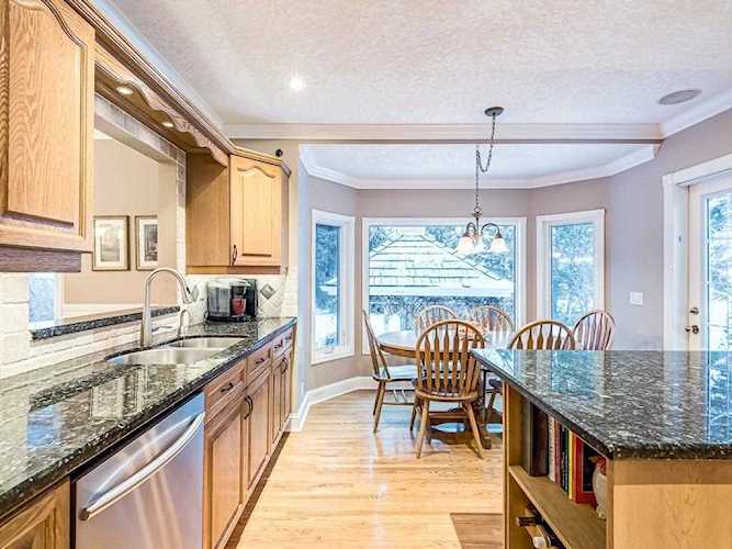 27 Campbell Drive Rural Rocky View County, AB T3L 2P5
