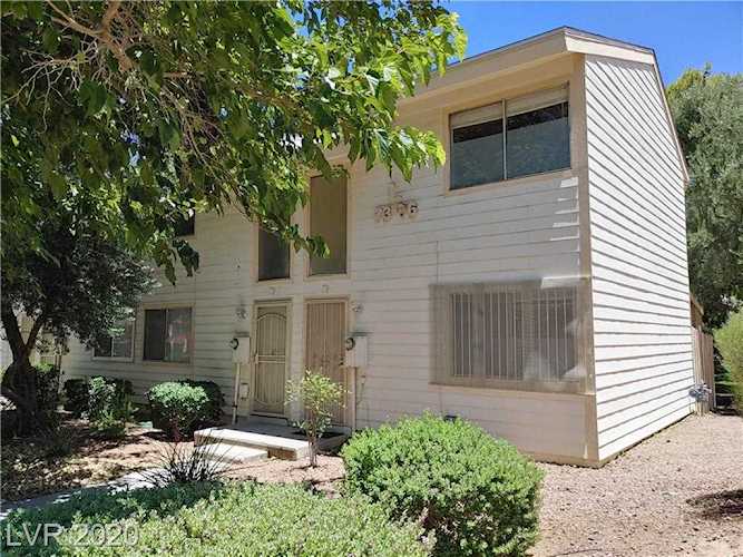 4770 Topaz St #76 Las Vegas, NV 89121