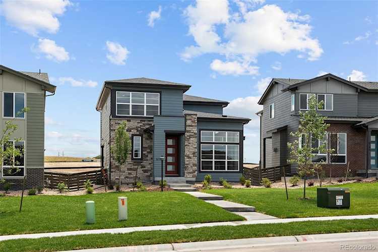 6193 Saddlesmith St Castle Pines, CO 80108