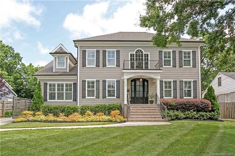 1127 Yale Place Charlotte, NC 28209