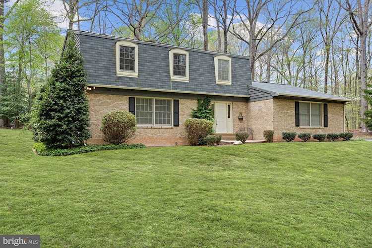 6324 Colchester Rd Fairfax Station, VA 22039