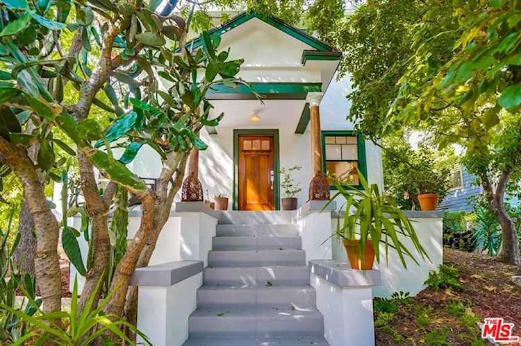 1843 Santa Ynez Street Los Angeles, CA 90026