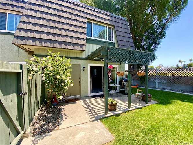 1653 Iowa Street #D Costa Mesa, CA 92626