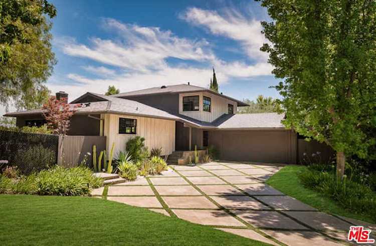 1374 Stradella Road Los Angeles, CA 90077