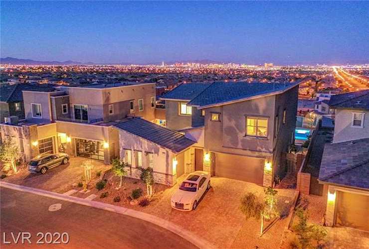 6488 Farness Las Vegas, NV 89135