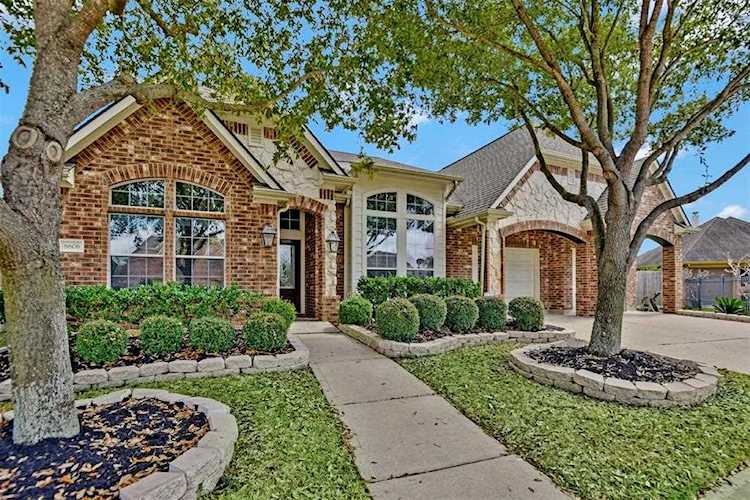 8606 Country Brook Ct Houston, TX 77095
