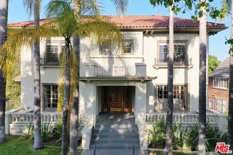 1946 N Oxford Avenue Los Angeles, CA 90027