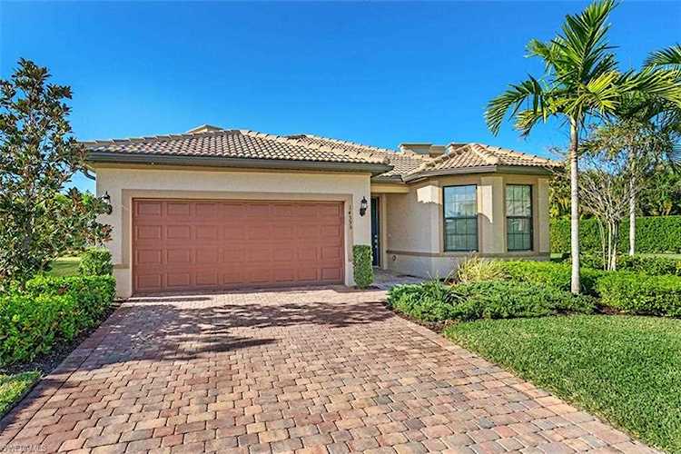 14595 Laguna Dr Fort Myers, FL 33908