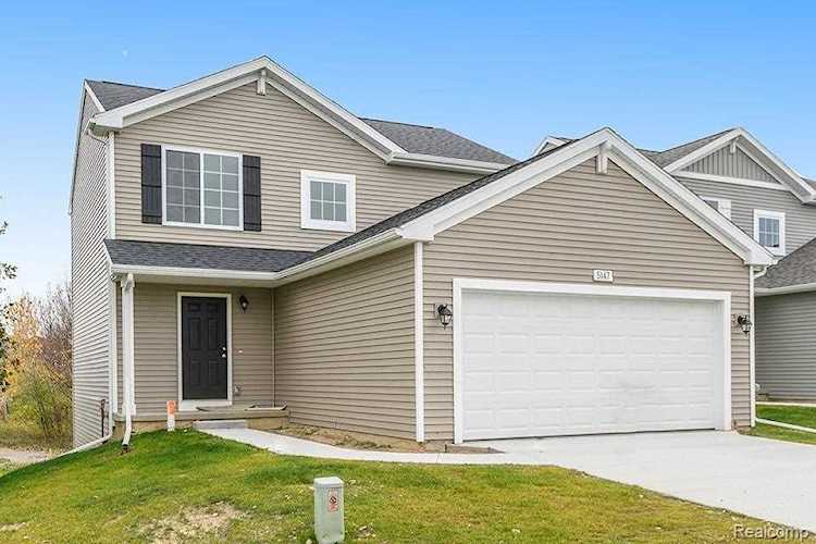 5147 Sandalwood Circle Grand Blanc Twp, MI 48439