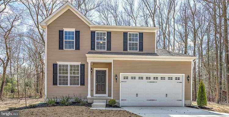 327 Park Ave Cinnaminson, NJ 08077