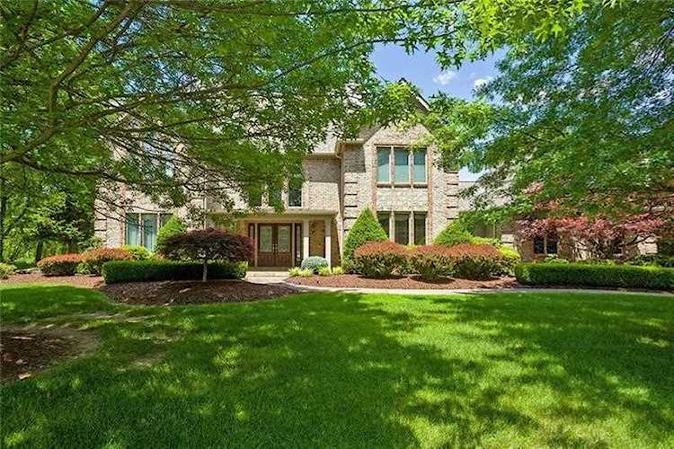 4110 Manor Oaks Ct Export, PA 15632
