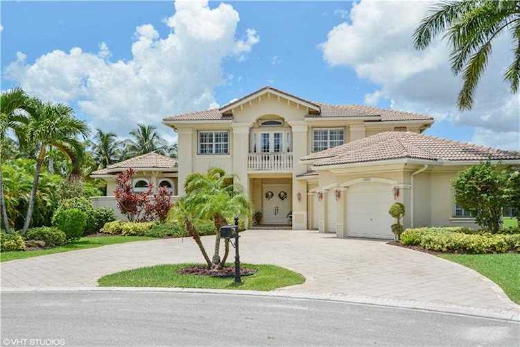 6454 NW 93rd Dr Parkland, FL 33067