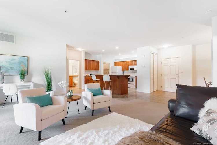 1961 Durnin Road Kelowna, BC V1X7Z6