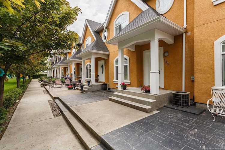 456 Mcphee Street Kelowna, BC V1V1W5