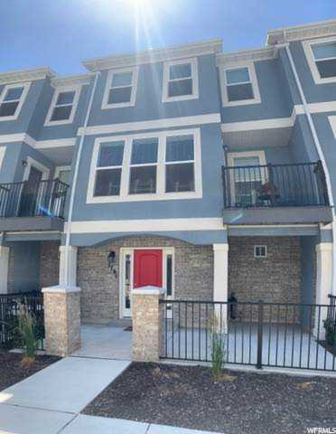 1791 W Torlundy S Dr Riverton, UT 84065