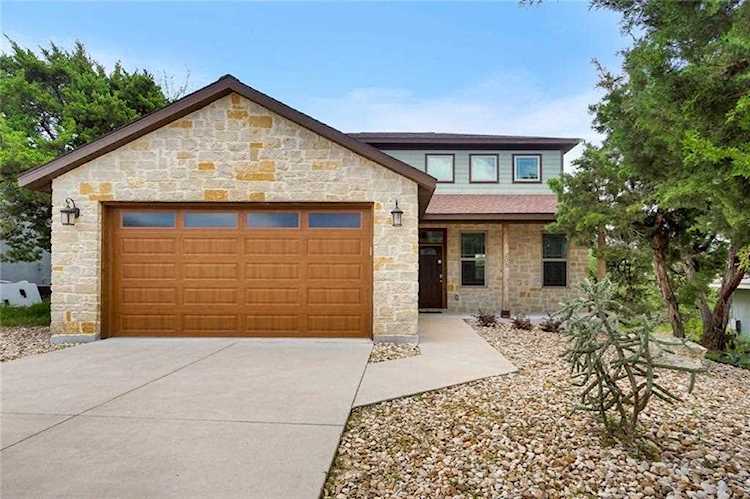 203 Firestone Cir Point Venture, TX 78645