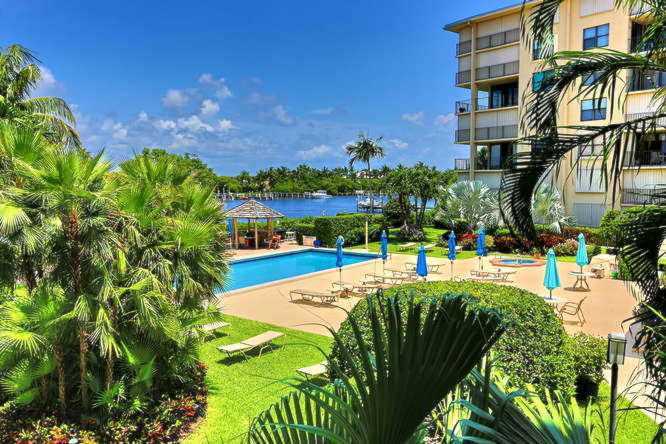 3545 S Ocean #211 Palm Beach, FL 33480