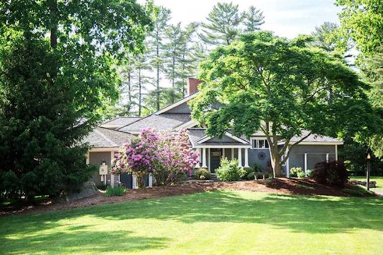 21 Deer Meadow Rd Durham, NH 03824
