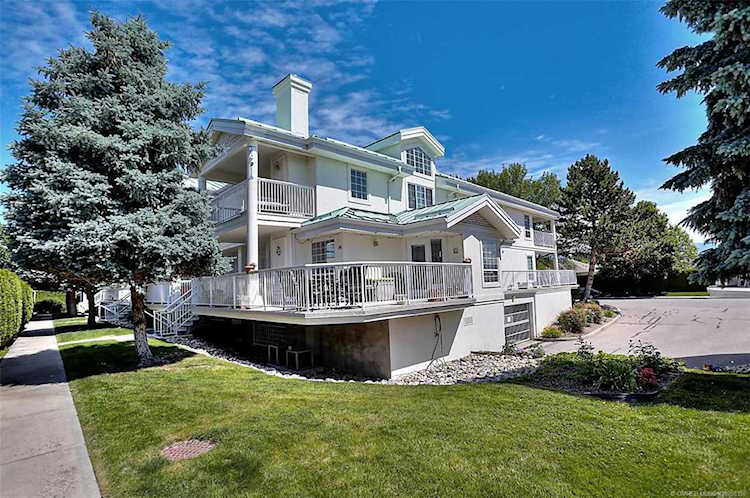 2370 Stillingfleet Road Kelowna, BC V1W3X8