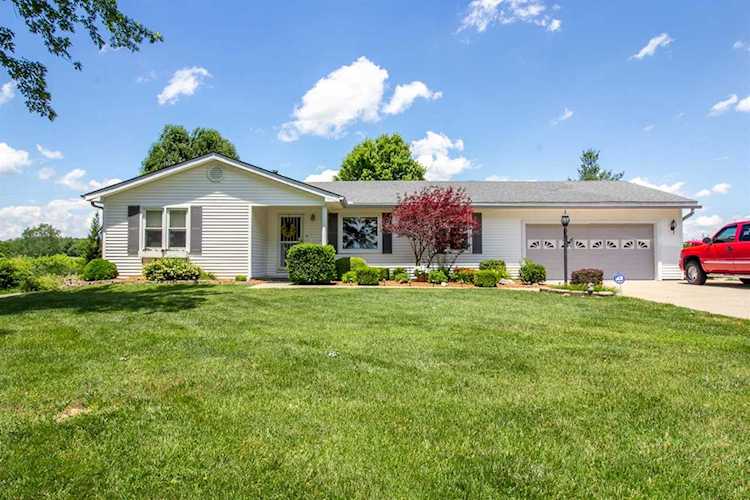 996 Hawkins Cummins Road Paris, KY 40361
