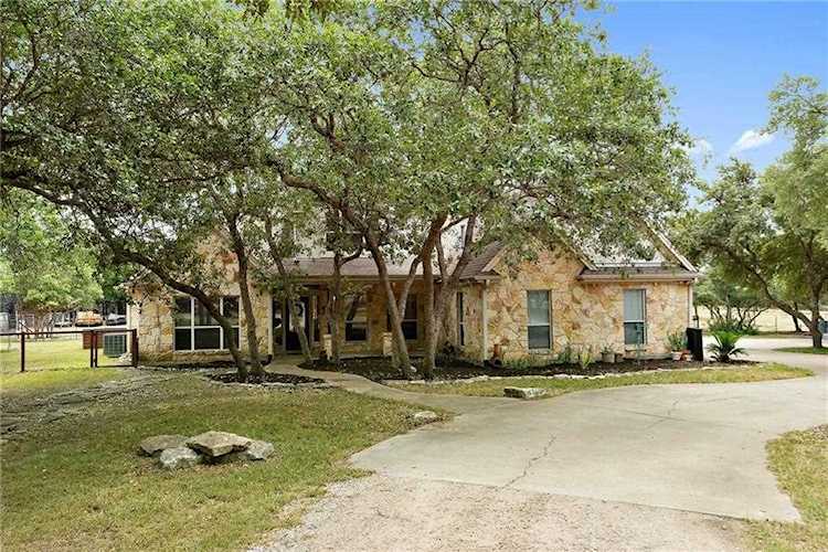 152 Iva Bell Ln Liberty Hill, TX 78642